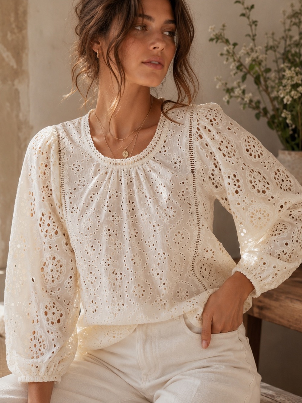 Banana Republic Ivory Cotton Eyelet Romantic Dainty Boho Blouse Top 100% Cotton